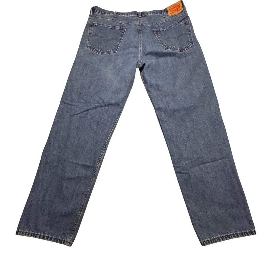 Levis 550 Relaxed Fit Tapered Leg Jeans Mens 44x36 Medium Wash Blue Denim